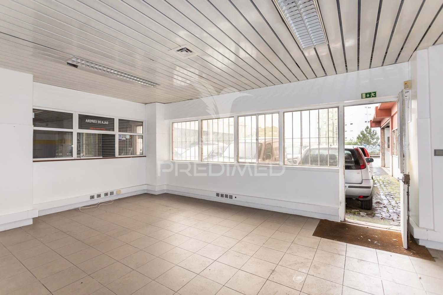 Oficina auto/ armazém || amadora