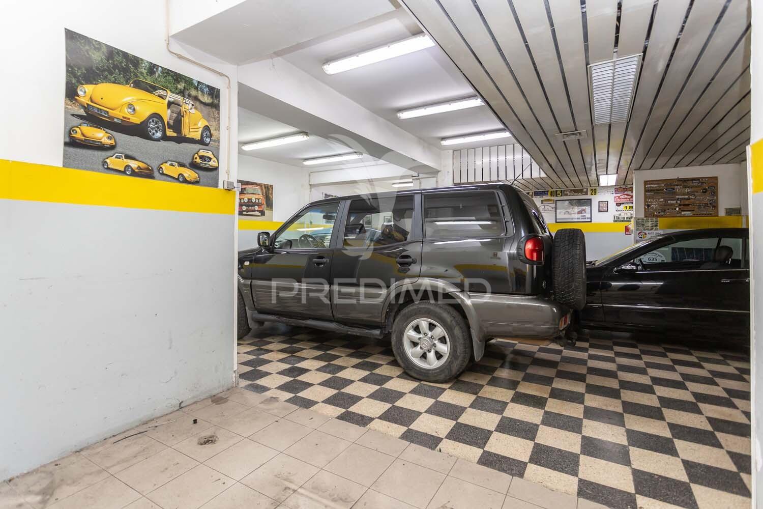 Oficina auto/ armazém || amadora
