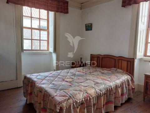 Casa rústica em maçainhas.