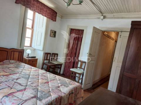 Casa rústica em maçainhas.