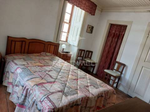 Casa rústica em maçainhas.