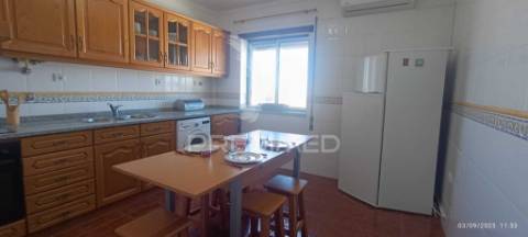 Apartamento t3 com vista privilegiada para o parque cultural “énisa tech”