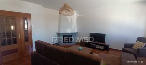 Apartamento t3 com vista privilegiada para o parque cultural “énisa tech”