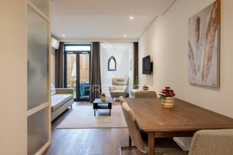 Apartamento t1+1 novo - junto à batalha - porto