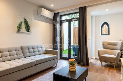 Apartamento t1+1 novo - junto à batalha - porto