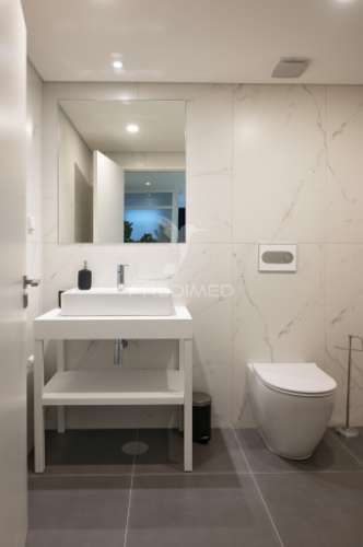 Apartamento t1+1 novo - junto à batalha - porto