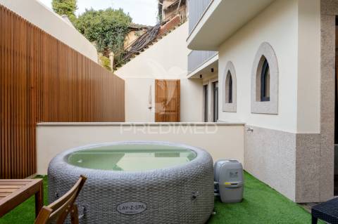 Apartamento t1+1 novo - junto à batalha - porto