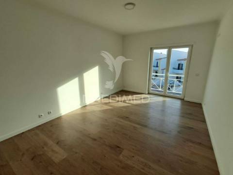 Moradia t3 + 1 com vista mar — ericeira