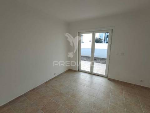 Moradia t3 + 1 com vista mar — ericeira