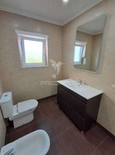 Moradia t3 + 1 com vista mar — ericeira