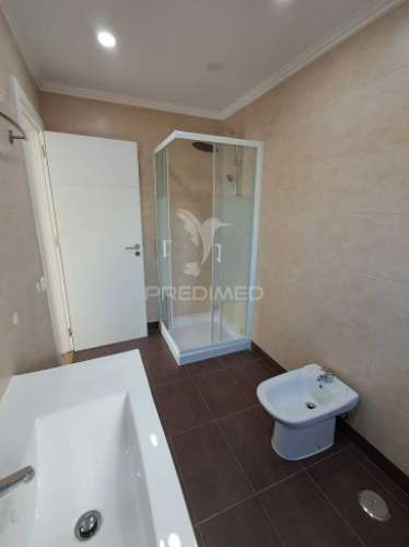 Moradia t3 + 1 com vista mar — ericeira