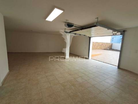 Moradia t3 + 1 com vista mar — ericeira