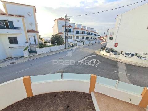 Moradia t3 + 1 com vista mar — ericeira