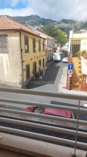Apartamento t3 no estreito de câmara de lobos