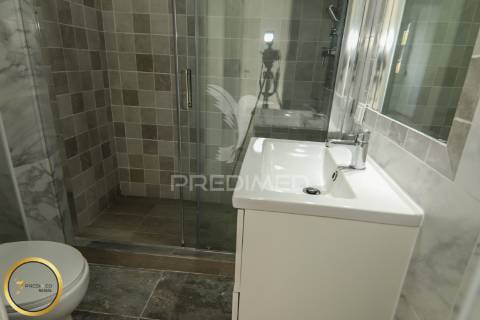 Apartamento t1 totalmente remodelado em arroios, jardim constantino