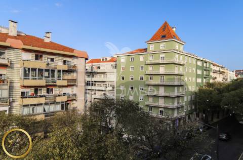 Apartamento t1 totalmente remodelado em arroios, jardim constantino