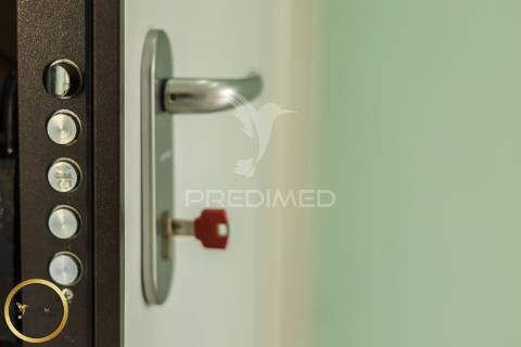 Apartamento t1 totalmente remodelado em arroios, jardim constantino