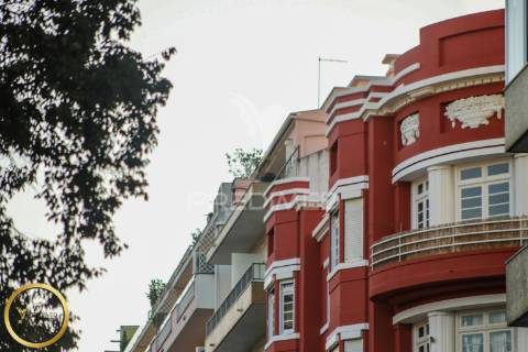 Apartamento t1 totalmente remodelado em arroios, jardim constantino