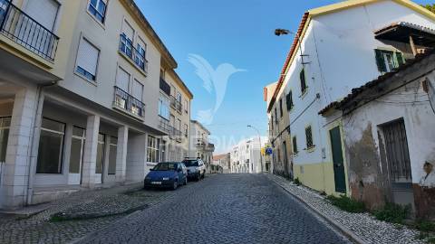 Oportunidade imperdível - loja no coração de torres novas