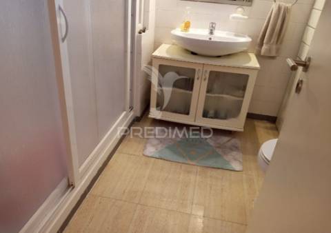 T2 graça - calçada dos barbadinhos - arrendado