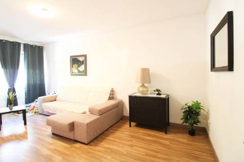 Apartamento t2+1 renovado em faro