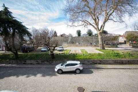 Moradia em trancoso – oportunidade em localização privilegiada