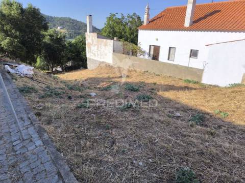 Venda conjunta de 2 lotes para construção