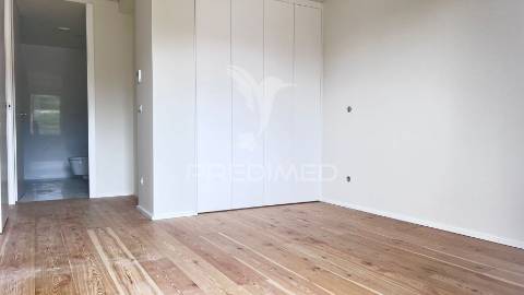 Apartamento t3 novo em creixomil - próximo ao hospital