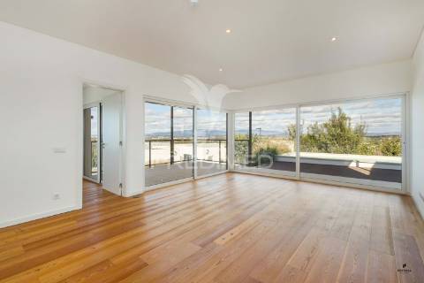 Moradia geminada t1+2 empreendimento valley nature village