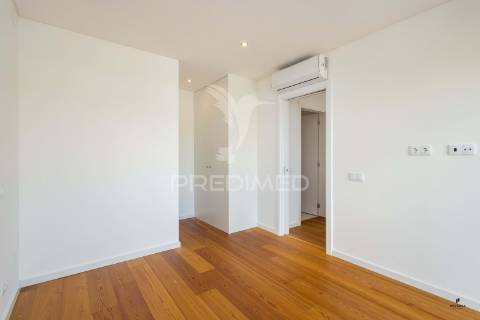 Moradia geminada t1+2 empreendimento valley nature village