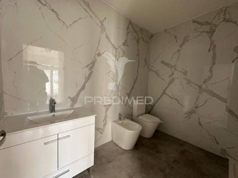 Apartamento t3 em contrução/santarém