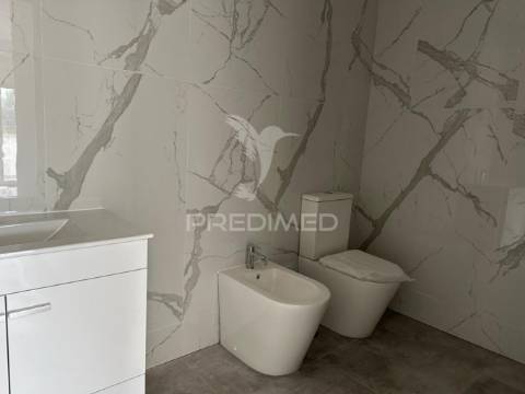 Apartamento t3 em contrução/santarém