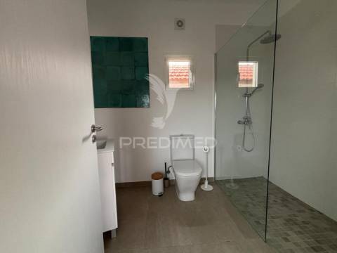 Moradia t4 + t2 perto de caldas da rainha