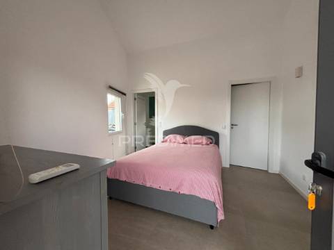 Moradia t4 + t2 perto de caldas da rainha