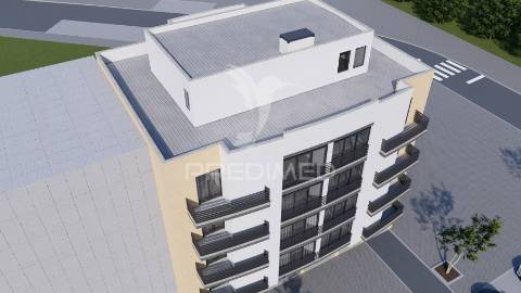 Loja com wc e amplo terraço na quinta flamenga, vialonga