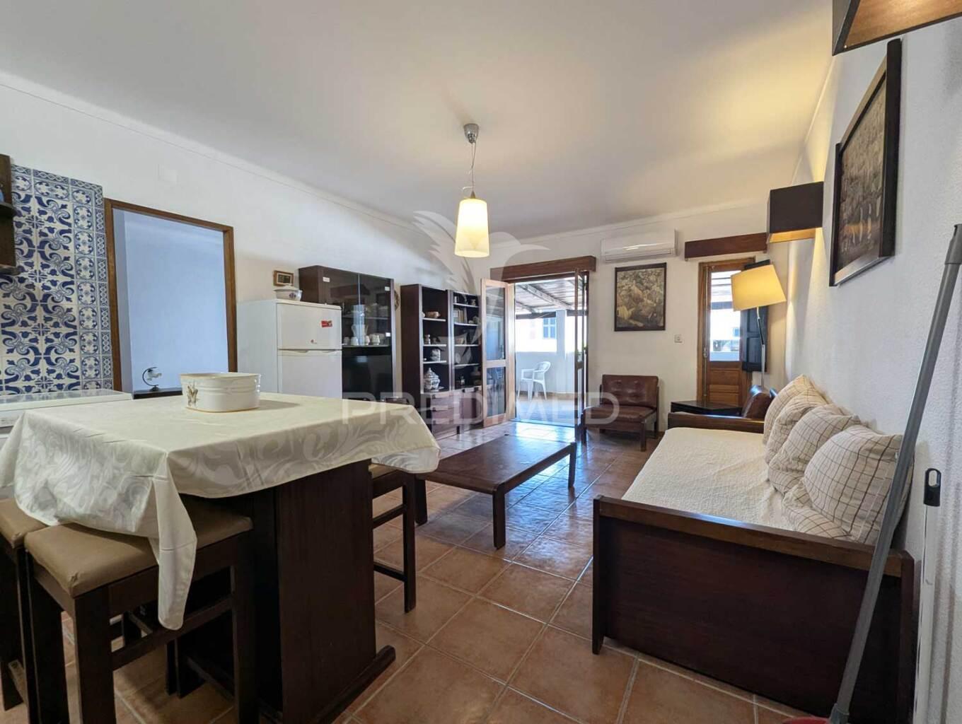 Apartamento t1+studio anexo, para arrendar em monte gordo