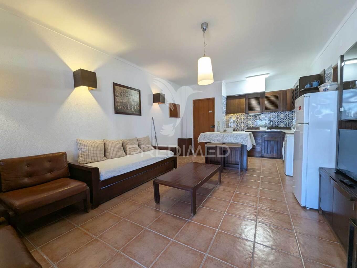 Apartamento t1+studio anexo, para arrendar em monte gordo
