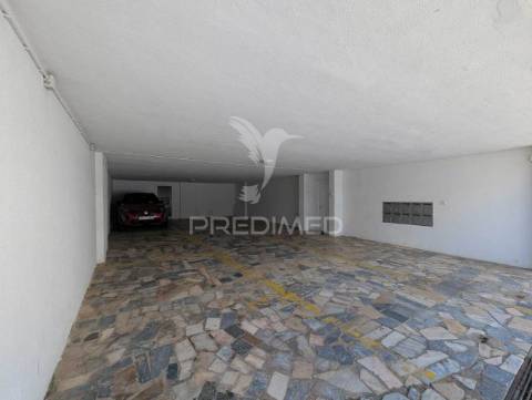 T1 para arrendamento anual, em monte gordo