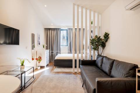 Apartamento t1 novo - junto à batalha - porto