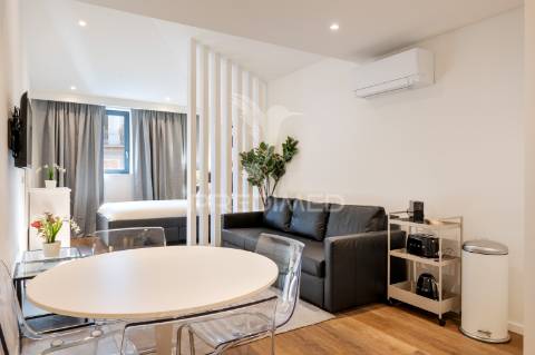 Apartamento t1 novo - junto à batalha - porto