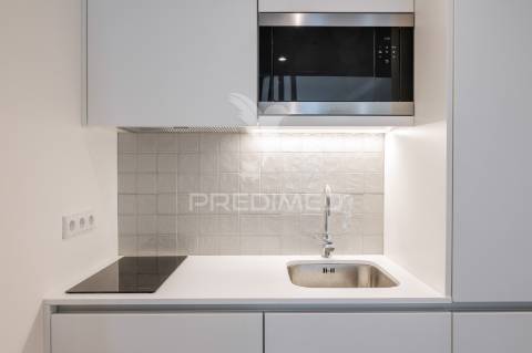 Apartamento t1 novo - junto à batalha - porto