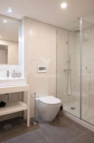 Apartamento t1 novo - junto à batalha - porto