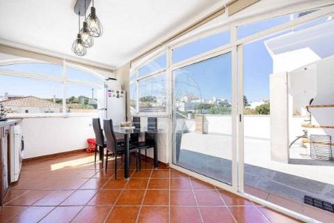 Moradia t4+ no funchalinho - próximo às praias!*