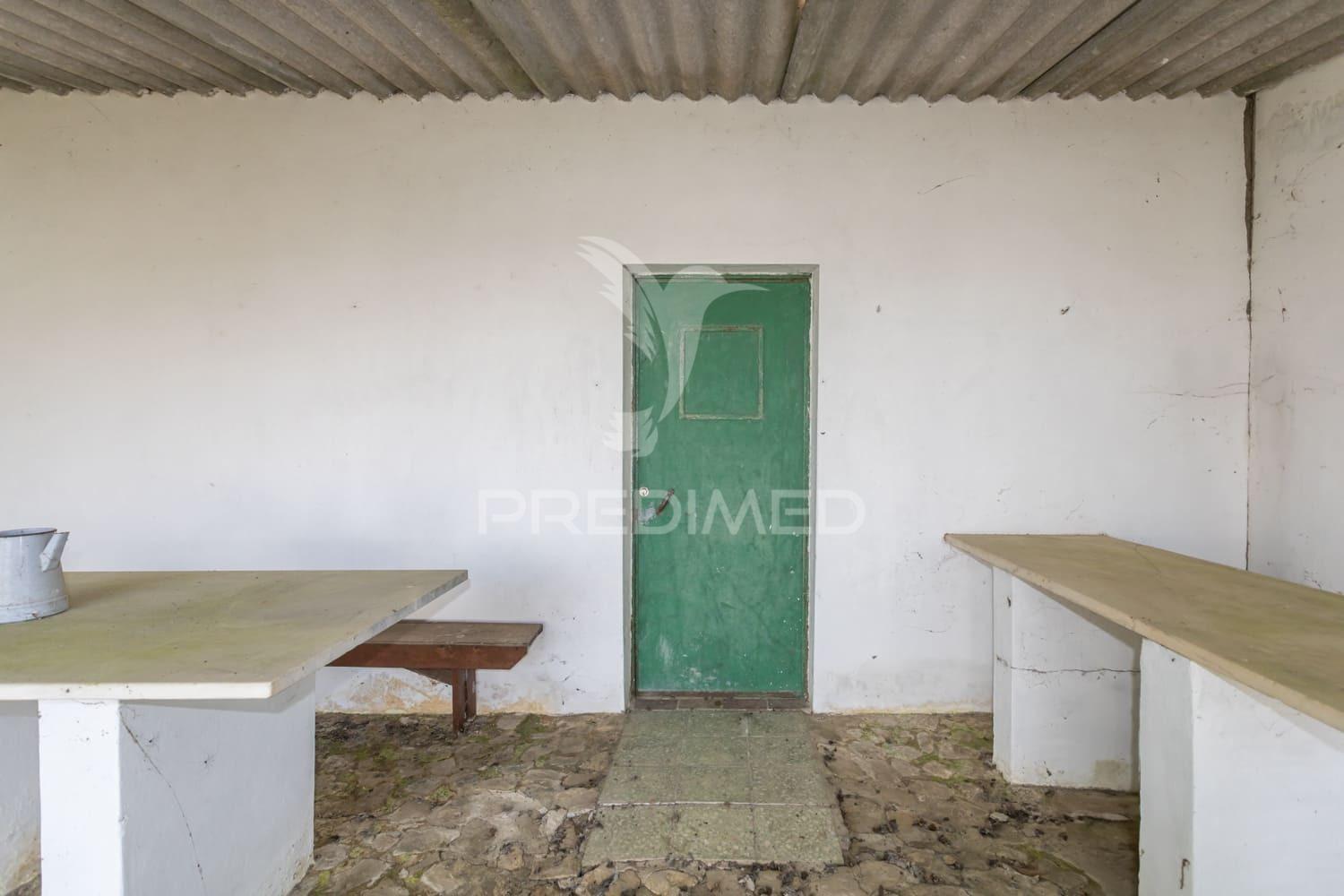 Excelente propriedade c/ casa de habitação