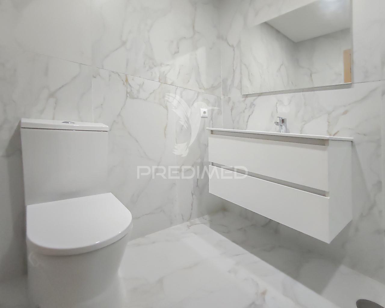 Apartamento t1 com terraço