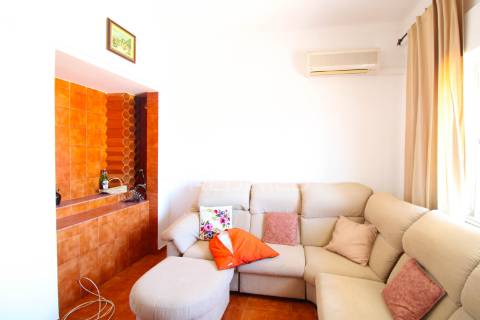 Apartamento mais comércio à venda no chelote, faro