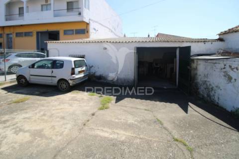 Apartamento mais comércio à venda no chelote, faro