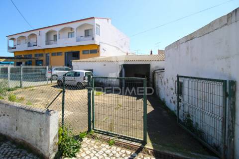 Apartamento mais comércio à venda no chelote, faro