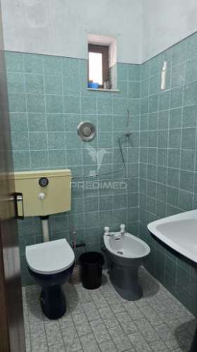 Apartamento t2 – junto à escola solano de abreu, abrantes