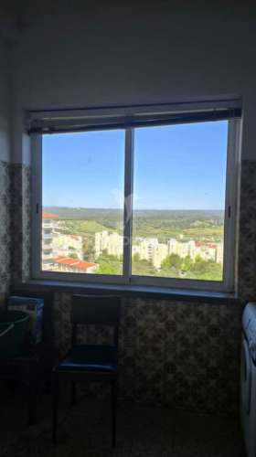 Apartamento t2 – junto à escola solano de abreu, abrantes